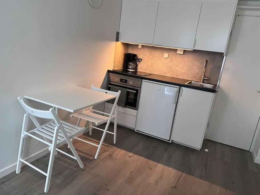 Laegenhet Med Egen Ingang. Sundsvall Exterior foto